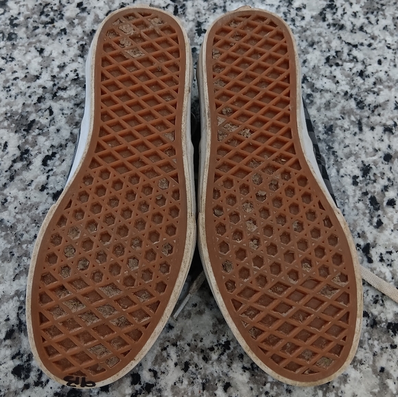 Vans black and gray checkerboard lace sneakers - Picture 4 of 5